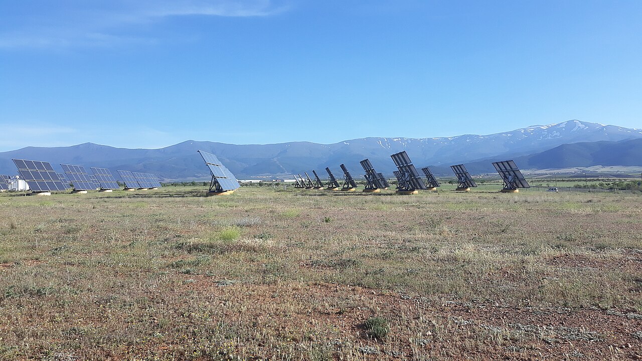 Centrală fotovoltaică de mari dimensiuni